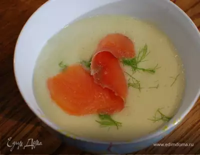 Суп крем из фенхеля сельдерея и порея с семгой