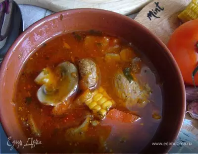 Томлёный томатный суп с индейкой