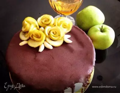 Медово-яблочный торт