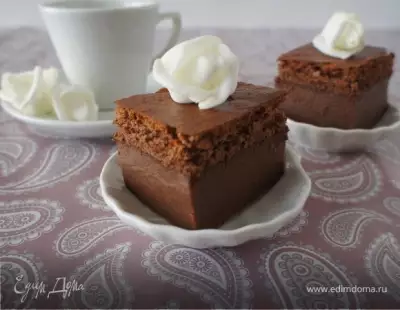 Волшебный шоколадный пирог (Chocolate Magic Custard Cake)