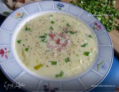 Суп картофельный с луком - пореем и беконом