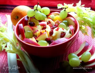 Пикантный фруктово ягодный салат для сабины