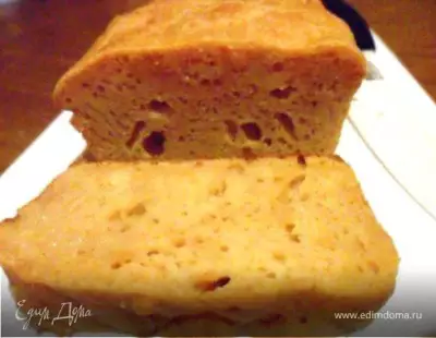 Кукурузный кекс с сыром и паприкой
