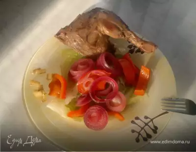 Утка с барбарисом и гарнир из савойской капусты со сладким перцем и луком