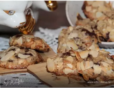 Арналевское шоколадное печенье с орехами