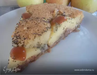 Маковый пирог с карамельными яблочками