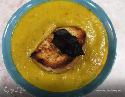 Суп-пюре из тыквы - почти по-итальянски