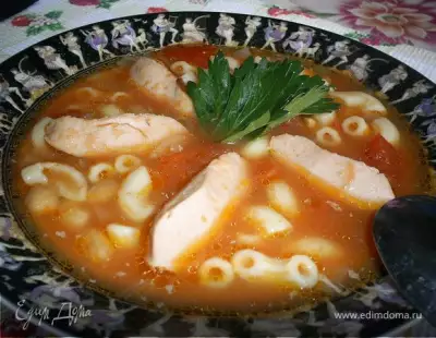 Итальянский томатный суп с сосисками фото