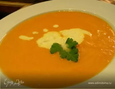 Тыквенный суп-пюре с имбирным кремом