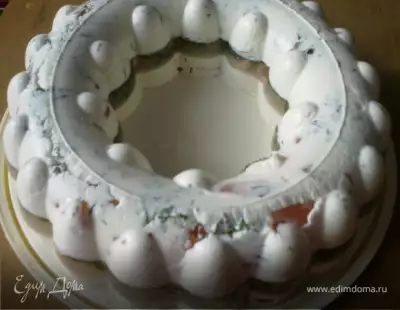 Лососево креветочный торт