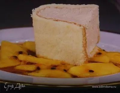 Парфе тирамису с персиковым соусом