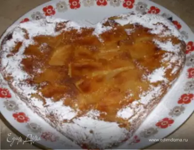 Пирог-запеканка из батона с яблоками