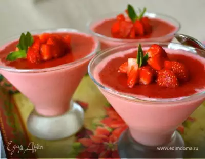 Десерт из йогурта и клубники ("ВКУС ЛЕТА") фото