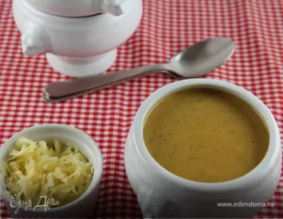 Пряный морковный суп пюре с бататом грибами и грушей
