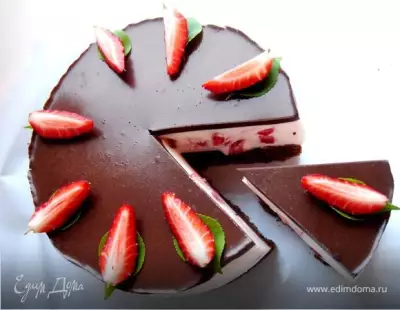 Торт "Клубника в шоколаде"