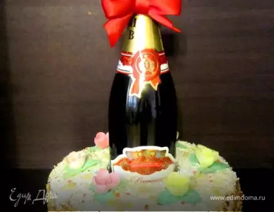 Подарочный торт с шампанским