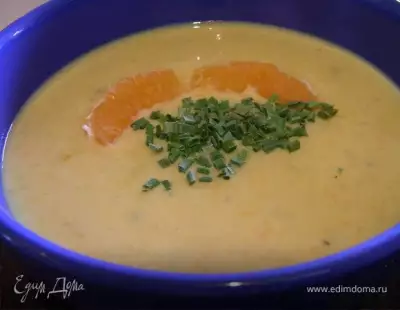 Крем суп из кабачков с апельсином и тимьяном