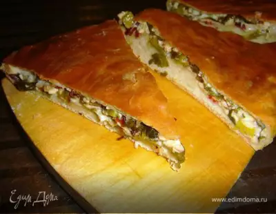 Осетинский пирог из листьев свеклы и козьего сыра
