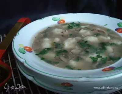 Гречневый суп с картофельными клёцками и шампиньонами