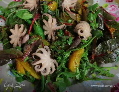 Салат с мини-осьминожками