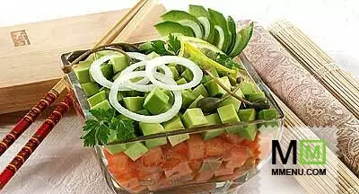 Салат из соленой рыбы с овощами