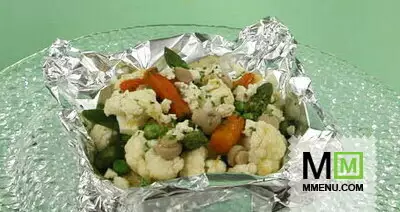 Теплый овощной салат с грибами