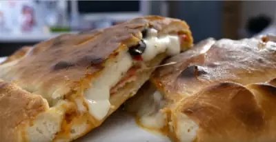 Мягкое и воздушное тесто для закрытой пиццы кальцоне