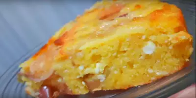 Яблочный пирог из кукурузной муки