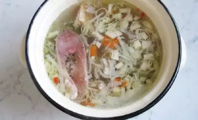 Рыбный суп из леща — потрясающе вкусный и питательный обед