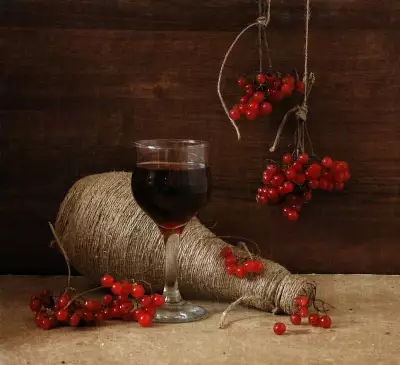 Необычное домашнее вино из калины
