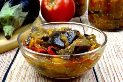 Вкусное лечо с баклажанами, помидорами и перцем: секретный рецепт