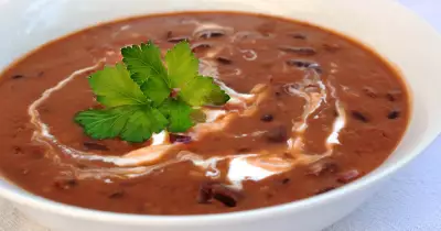 Фасолевый суп-пюре из красной фасоли: рецепт с фото, калорийность