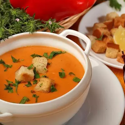 Суп-пюре из красной чечевицы по-турецки