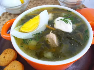 Классический рецепт щавелевого супа с яйцом с курицей