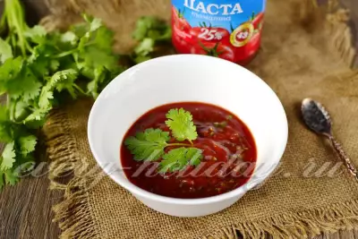 Соус для шашлыка с кинзой и томатной пастой