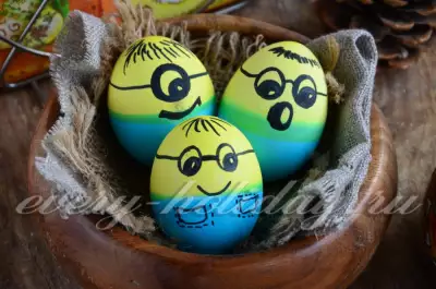 Яйца крашеные "Миньоны"