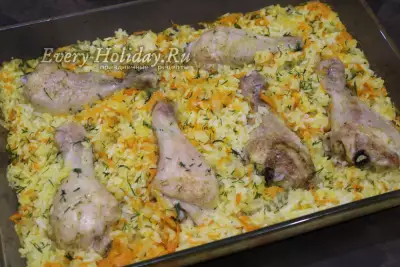 Куриные голени с рисом в духовке