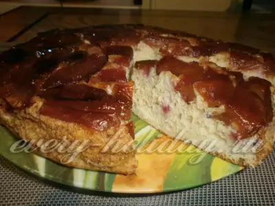 Перевернутый пирог с мармеладными яблоками