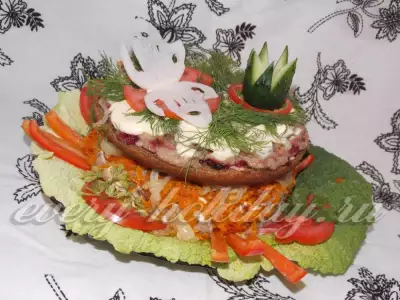Хлебный торт  с овощами и шпротами «Сказочная поляна»