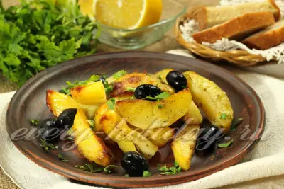 Картофель запеченный с лимоном и маслинами (постный рецепт)