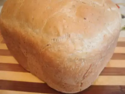 Хлеб в хлебопечке с хлебным квасом