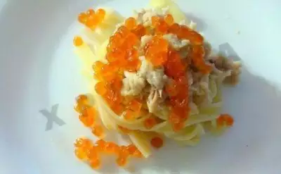 Рыба с горчично-медовым соусом и икрой