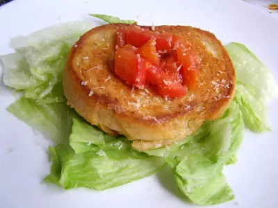 Жареные бутерброды с помидорами и сыром