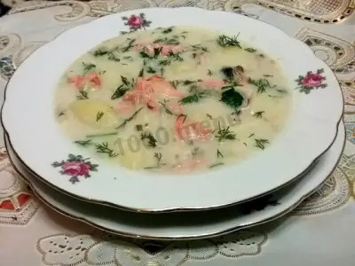 Финский суп с лососем со сливками