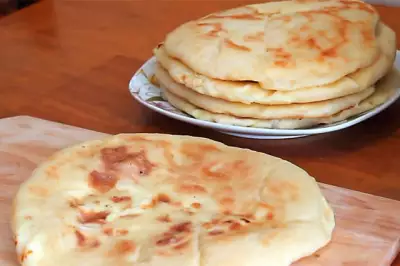 Хачапури с сыром в мультиварке