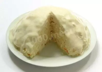 Торт на сгущенном молоке и сметане и твороге без выпечки