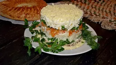 Салат с плавленным сыром и курицей фото