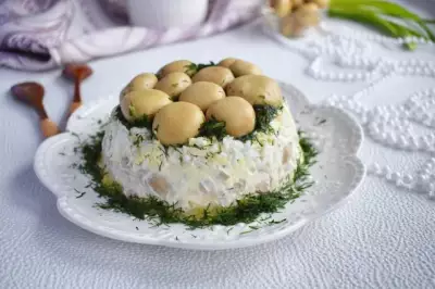салат грибное лукошко с шампиньонами