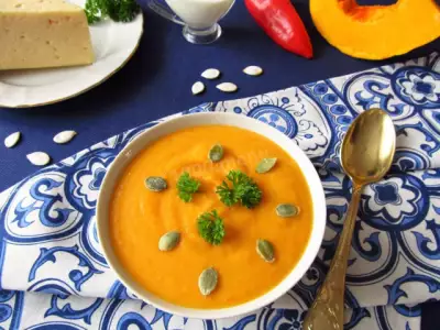 Суп пюре овощной с тыквой сыром сливками