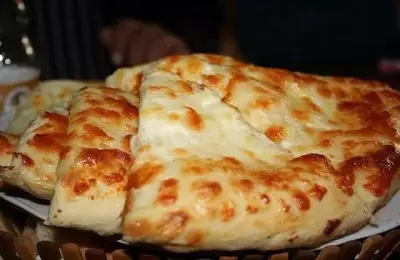 Хачапури с сыром и укропом